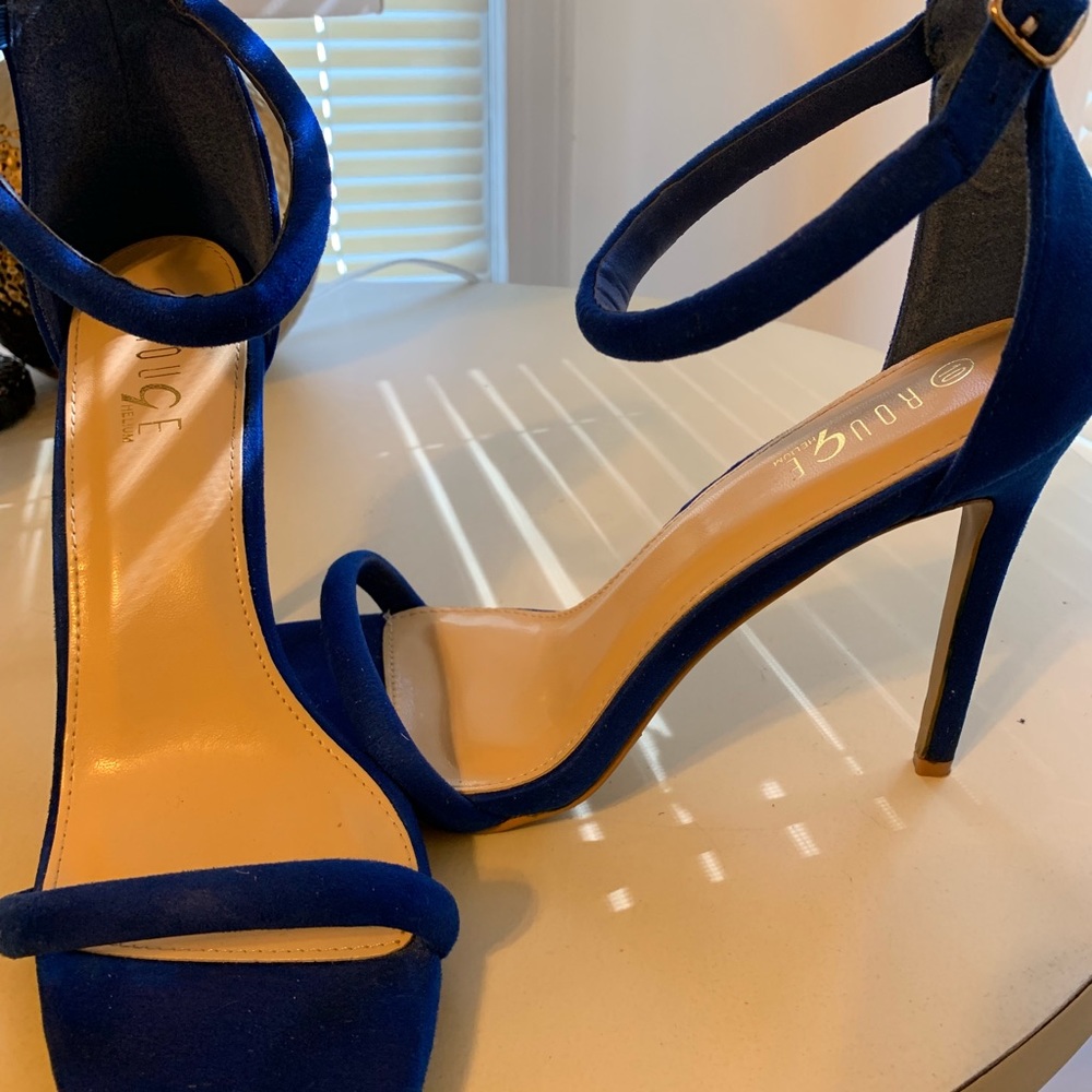 Shoes - Picture 4 of 4